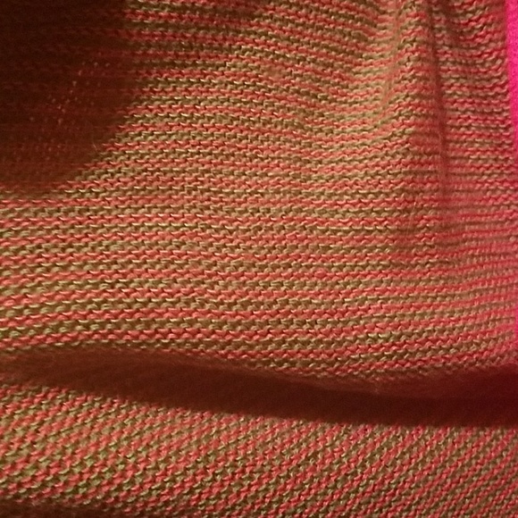 Add a Scarf to your outfit!! - Picture 6 of 8